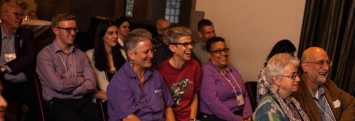 Landsberg Salon Talk - Crowd Watching