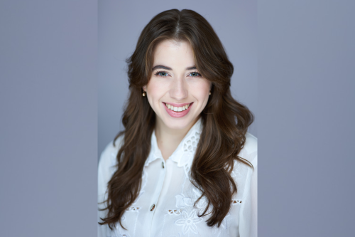 Headshot of Elzbieta Chernyak