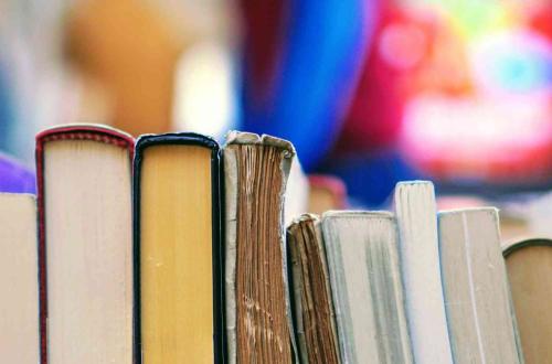 Volunteer for the UC Book Sale