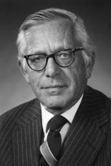Saul Rae