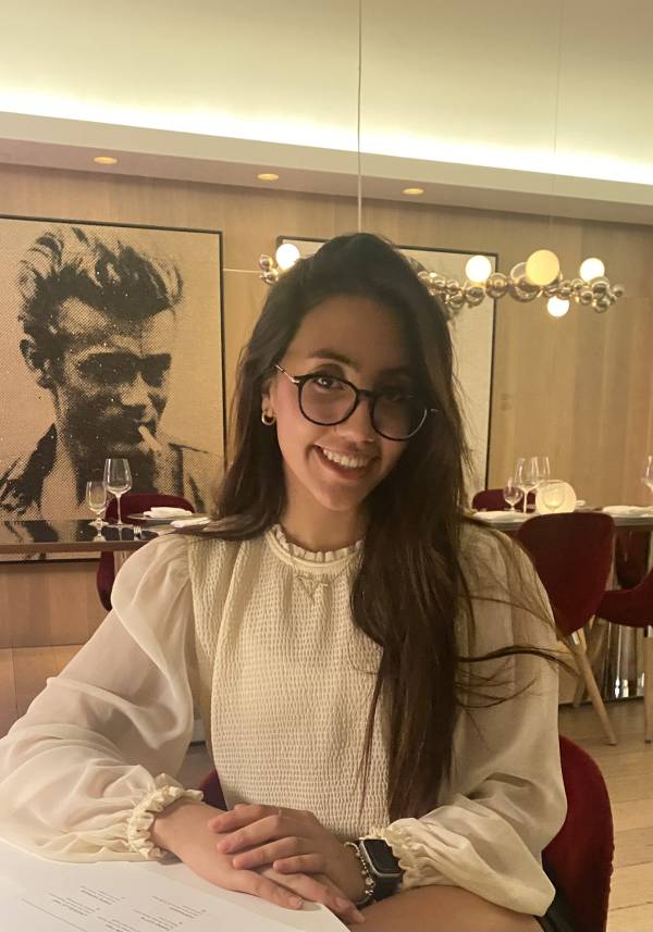 Armiti Zarbakhsh headshot
