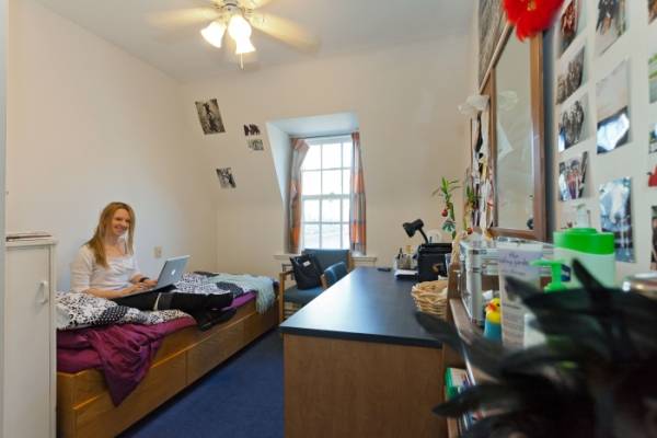 Sir Daniel dorm room