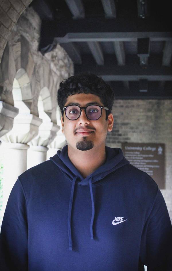 Portrait photo of student Sobhneek Hothi